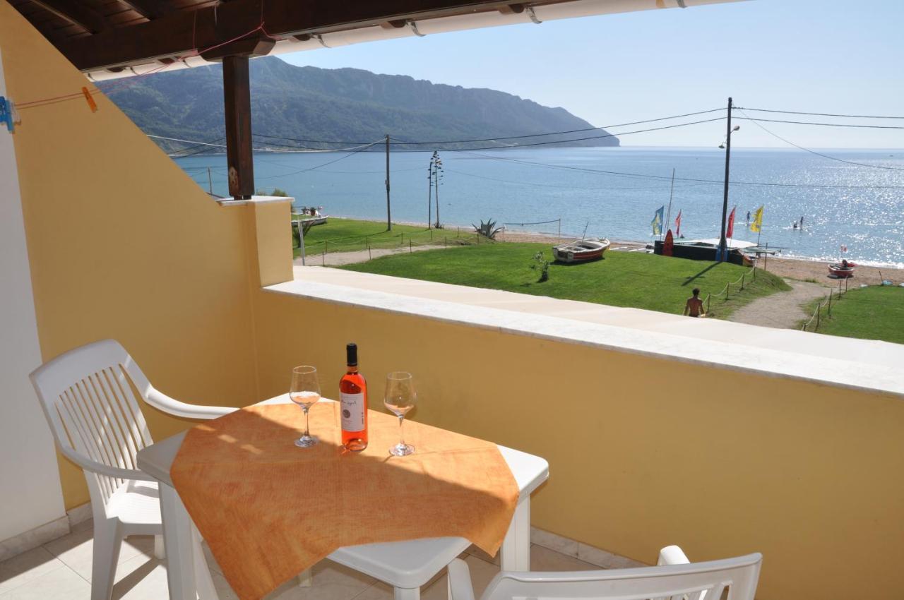 Elias & Vasili House Hotel Agios Georgios Pagon Exterior photo