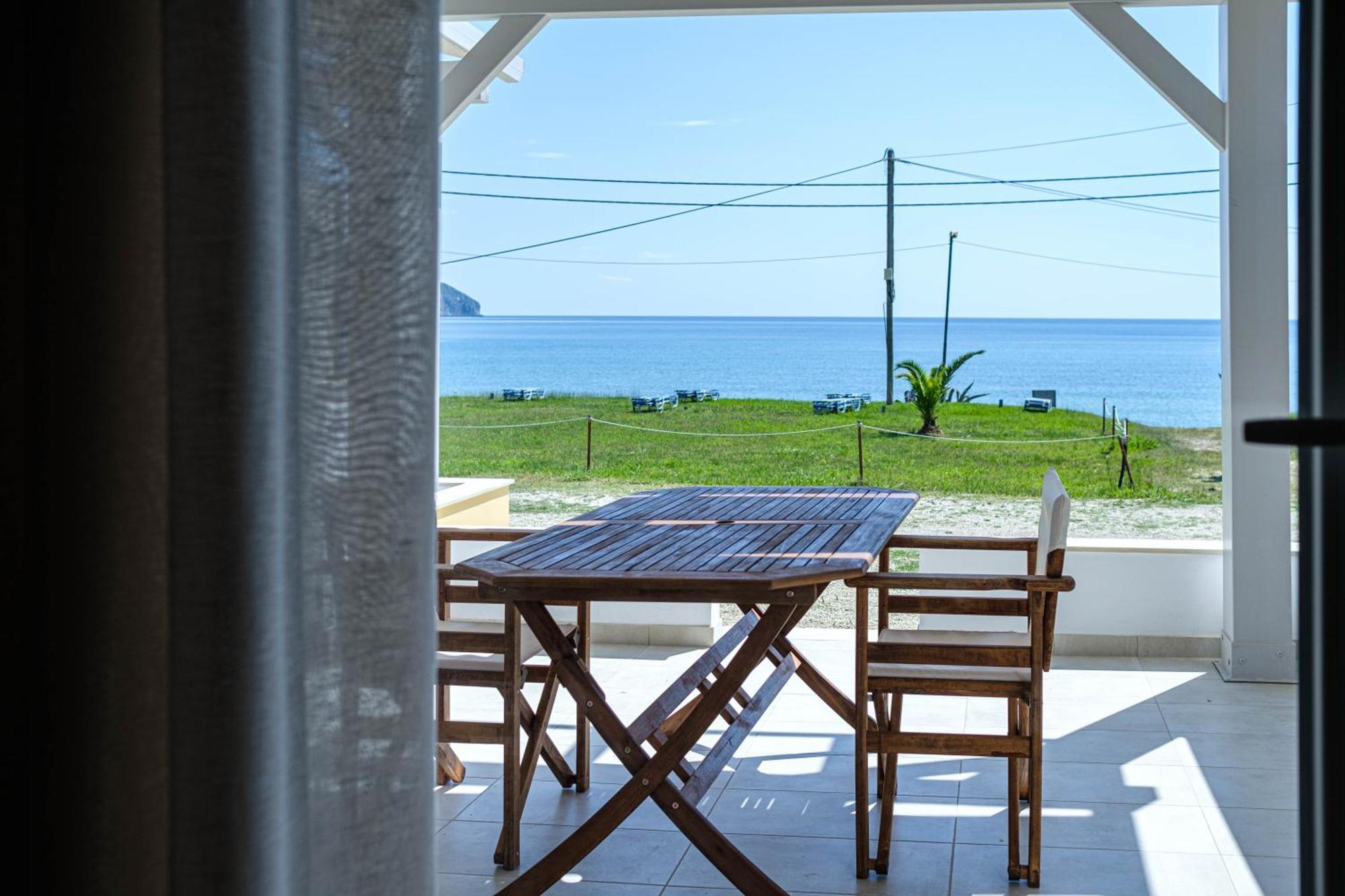 Elias & Vasili House Hotel Agios Georgios Pagon Exterior photo