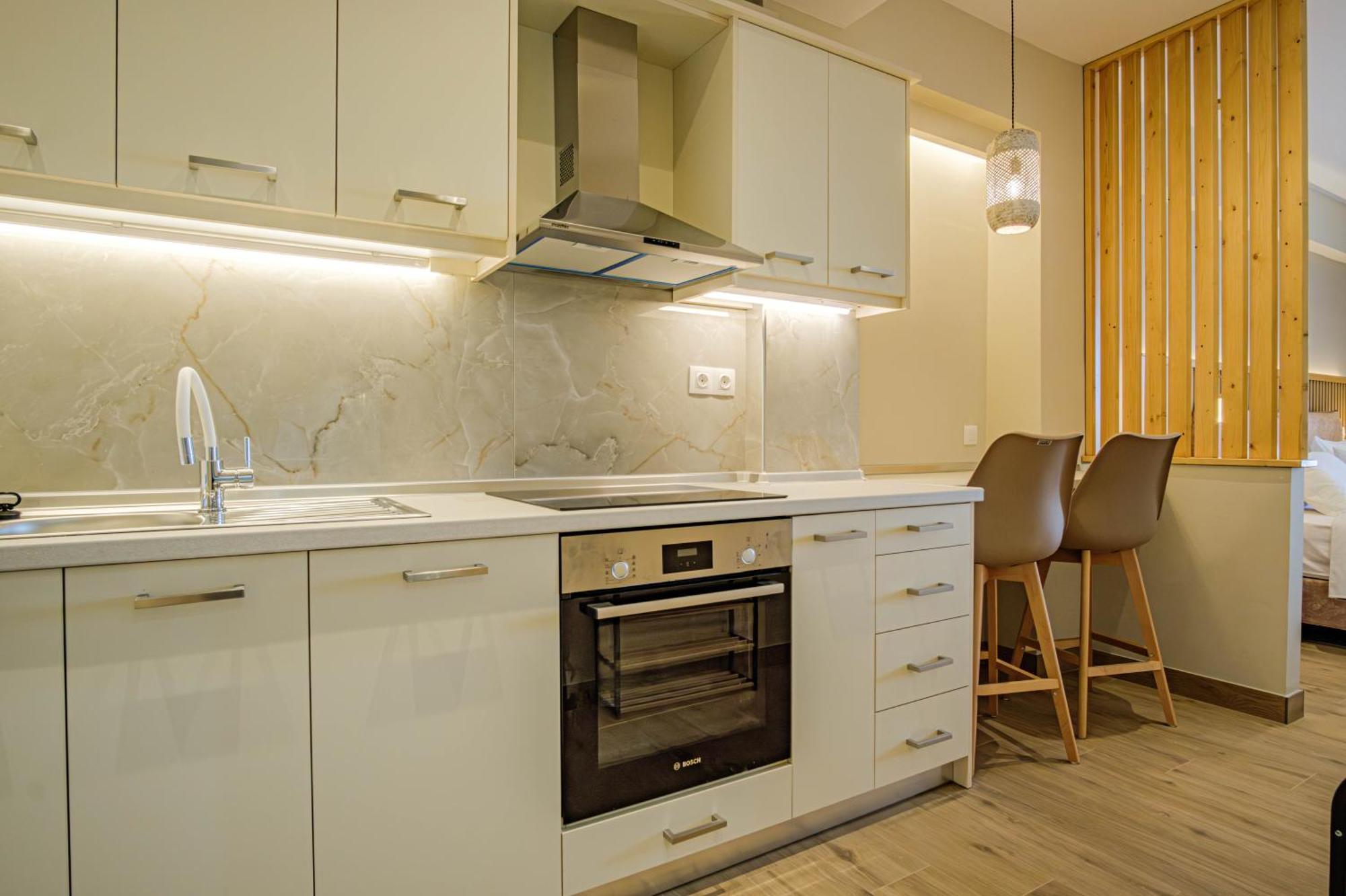 Elias & Vasili House Hotel Agios Georgios Pagon Exterior photo